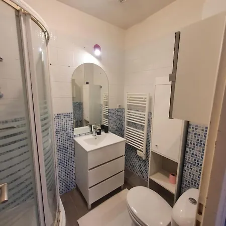 Pour 6 Voyageurs Daire